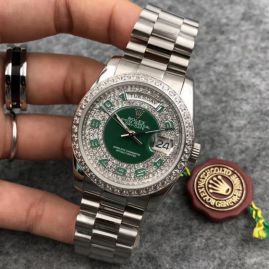 Picture of Rolex Oyster-Style Mens Diamond Ring Green Diamond Surface Silver Steel Belt 36mm _SKU0906182325433376